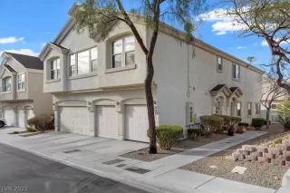 Photo #1: 2376773 Listing