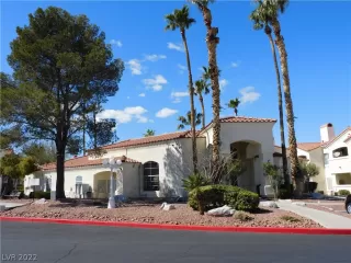 Photo #2: 2376778 Listing