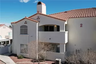 Photo #3: 2376778 Listing