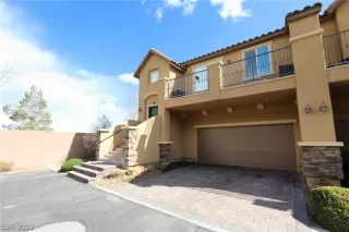 Photo #2: 2376784 Listing