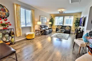 Photo #5: 2376784 Listing