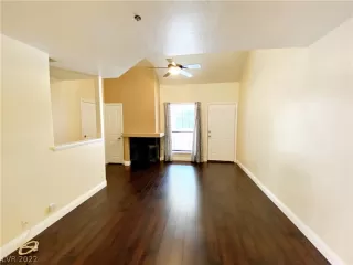 Photo #3: 2376835 Listing 