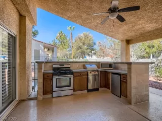 Photo #2: 2376857 Listing