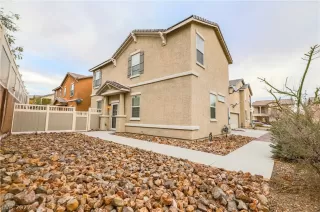 Photo #1: 2376942 Listing 