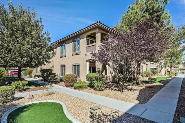 MLS: 2376970 Condo For Sale