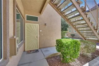 Photo #1: 2376970 Listing