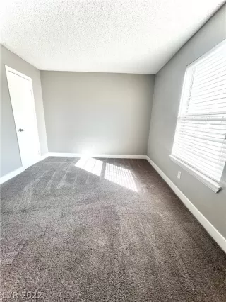 Photo #4: 2376984 Listing 