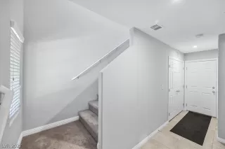 Photo #1: 2377005 Listing