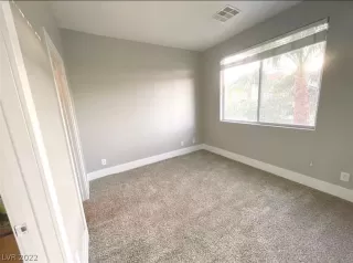 Photo #6: 2377046 Listing 