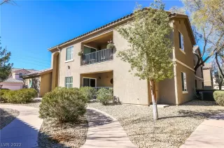 Photo #3: 2377048 Listing 