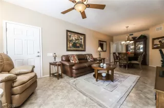 Photo #6: 2377048 Listing 