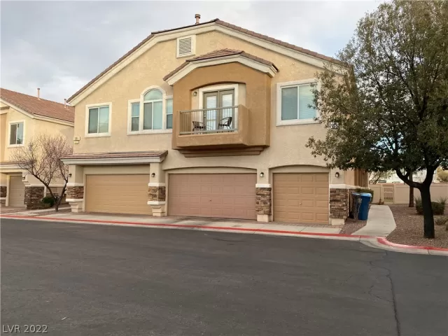 MLS: 2377057 Condo For Sale