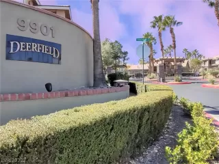 Photo #1: 2377095 Listing 