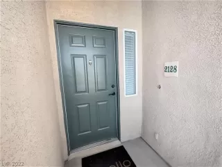 Photo #2: 2377095 Listing 