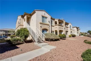 Photo #2: 2377202 Listing