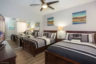 Photo #1: 2377216 Listing