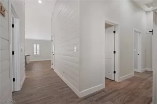 Photo #3: 2377248 Listing 