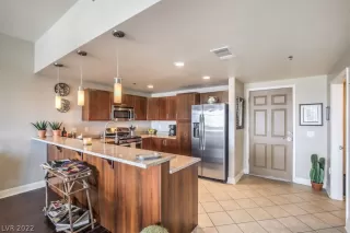 Photo #3: 2377250 Listing 