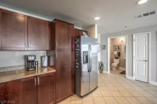 Photo #6: 2377250 Listing 