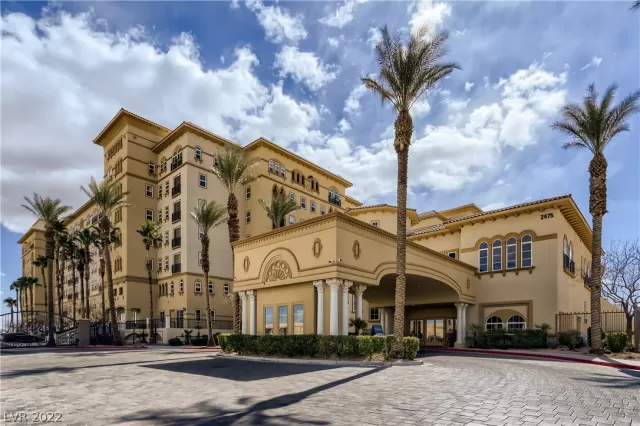 MLS: 2377323 Condo For Sale