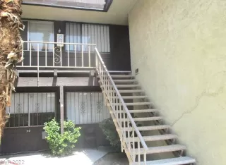 Photo #1: 2377339 Listing 