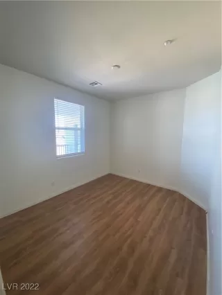 Photo #3: 2377376 Listing 