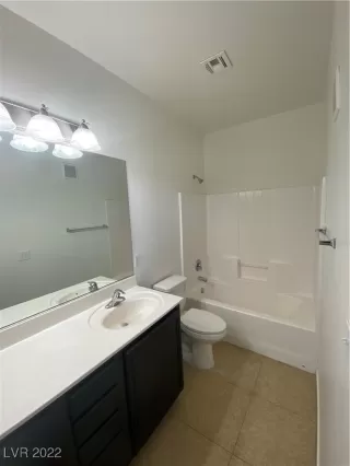 Photo #4: 2377376 Listing 