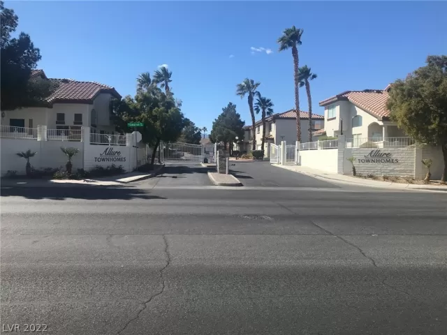 MLS: 2377378 Condo For Sale