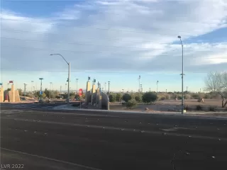 Photo #6: 2377378 Listing