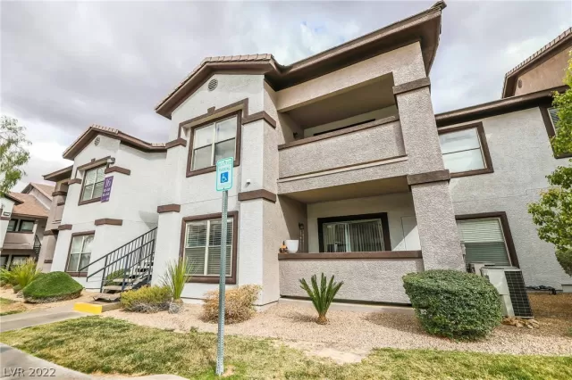 MLS: 2377435 Condo For Sale