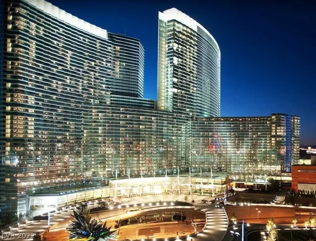 MLS: 2377436 Condo For Sale