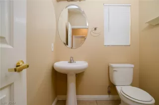 Photo #1: 2377512 Listing