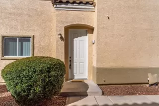 Photo #2: 2377523 Listing 