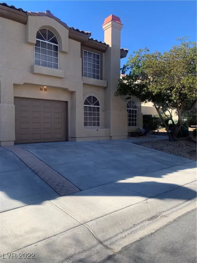 MLS: 2377555 Condo For Sale