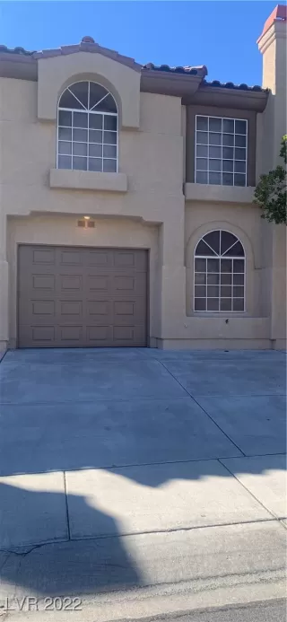 Photo #2: 2377555 Listing 