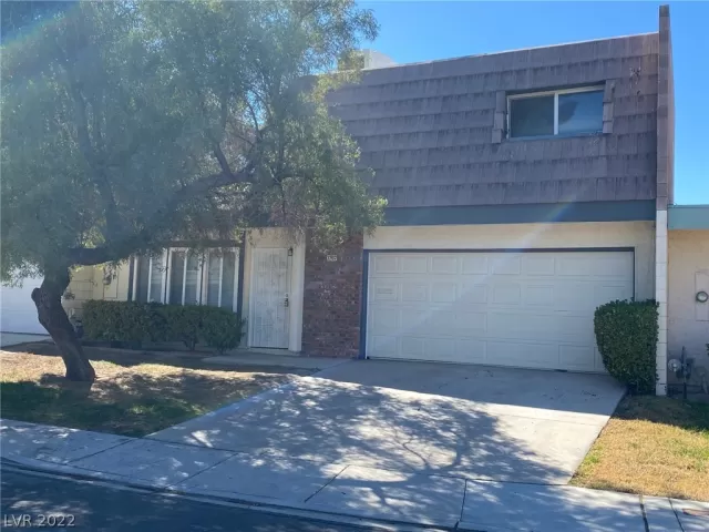 MLS: 2377560 Condo For Sale