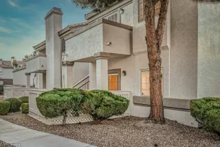 Photo #1: 2377584 Listing 