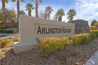 Photo #5: 2377588 Listing