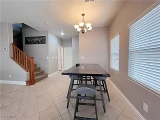 Photo #3: 2377692 Listing 