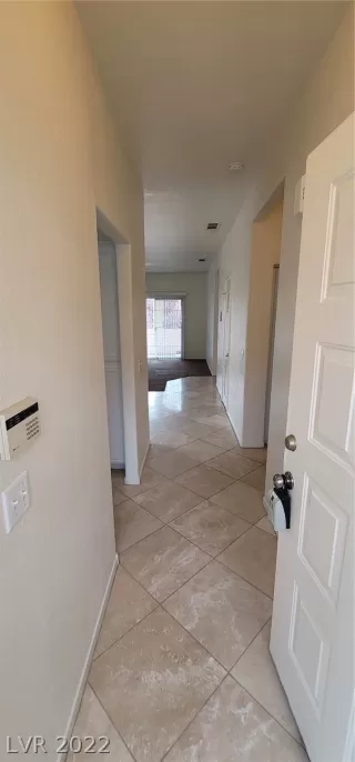 Photo #2: 2377696 Listing 