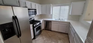 Photo #4: 2377696 Listing 