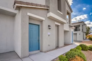 Photo #4: 2377706 Listing