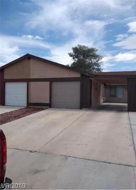 MLS: 2377751 Condo For Sale