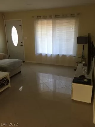 Photo #1: 2377751 Listing 