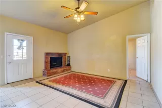 Photo #4: 2377769 Listing 