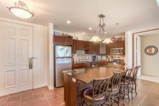 Photo #1: 2377785 Listing