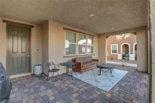 Photo #2: 2377886 Listing