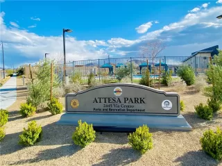 Photo #6: 2377916 Listing