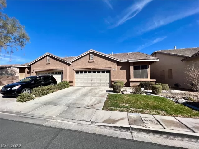 MLS: 2377920 Condo For Sale