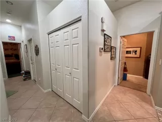 Photo #1: 2377920 Listing